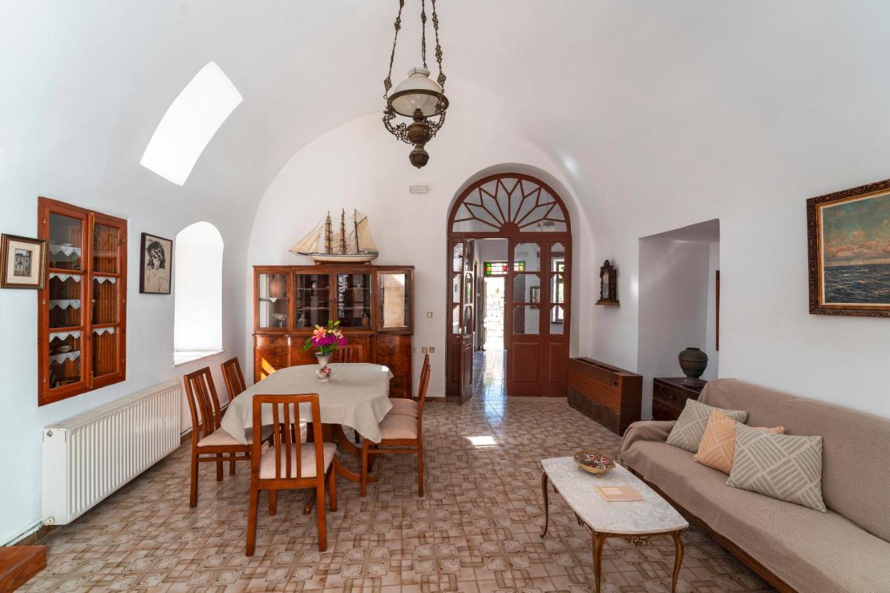 Traditional 3 Bedroom House In The Old Town *